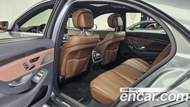 Mercedes-Benz S-Class 2016 — photo 11