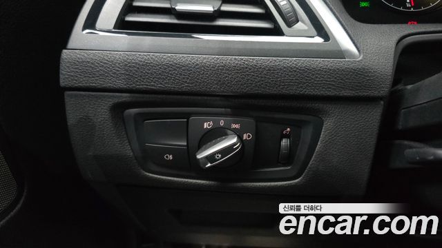 BMW M2 2020 — photo 24