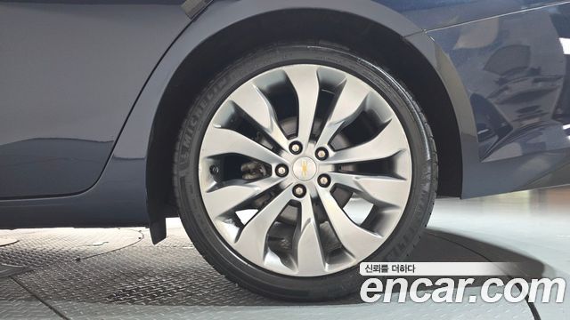 Chevrolet Korea Malibu 2017 — photo 7