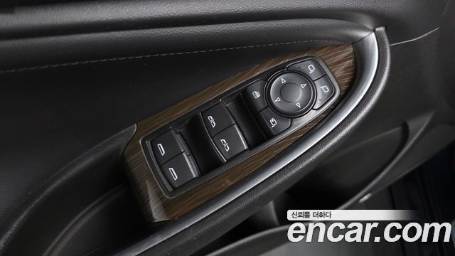 Chevrolet Korea Malibu 2017 — photo 29