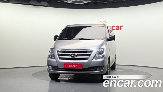 Hyundai Starex 2017 — photo 3