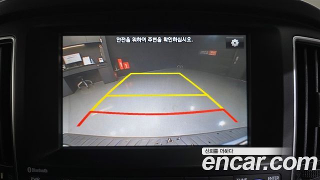 Hyundai Starex 2017 — photo 22