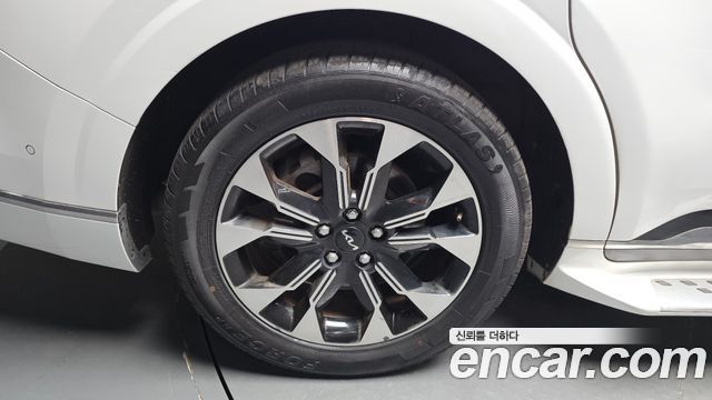 Kia Canival 2022 — photo 5