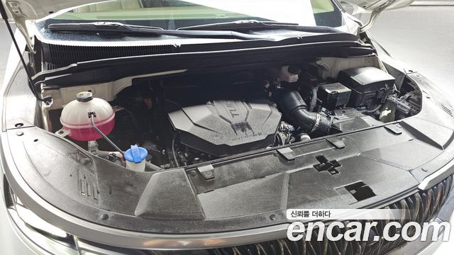 Kia Canival 2022 — photo 6