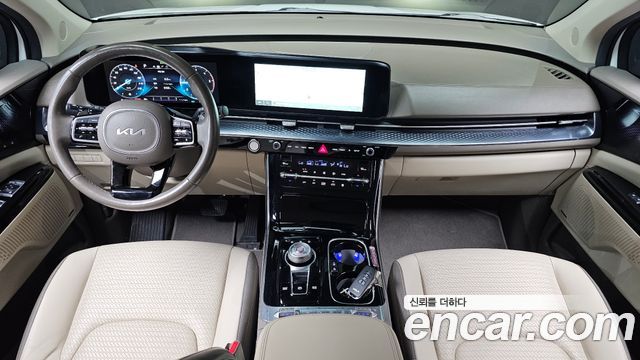Kia Canival 2022 — photo 7