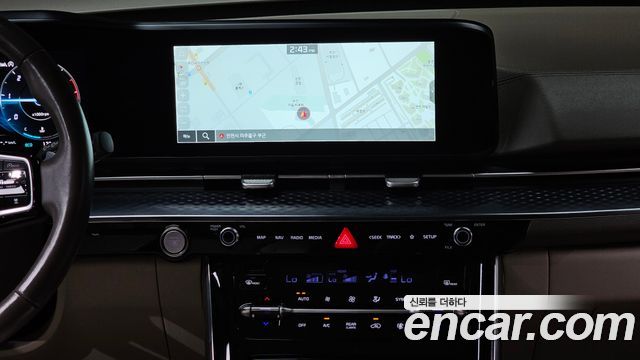 Kia Canival 2022 — photo 15