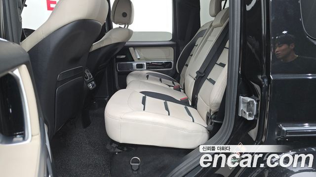 Mercedes-Benz G-Class 2021 — photo 18