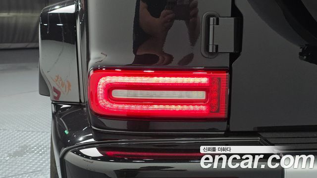 Mercedes-Benz G-Class 2021 — photo 9