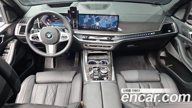 BMW X7 2025 — photo 10