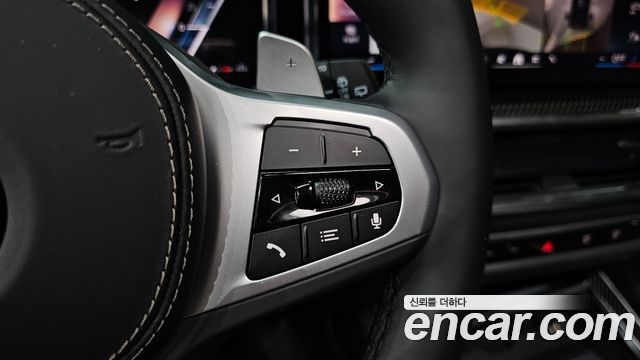 BMW X7 2025 — photo 31
