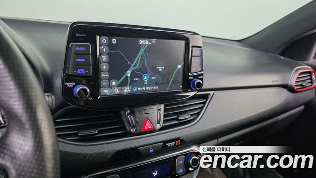 Hyundai i30 2020 — photo 20