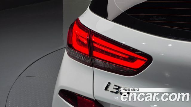 Hyundai i30 2020 — photo 9