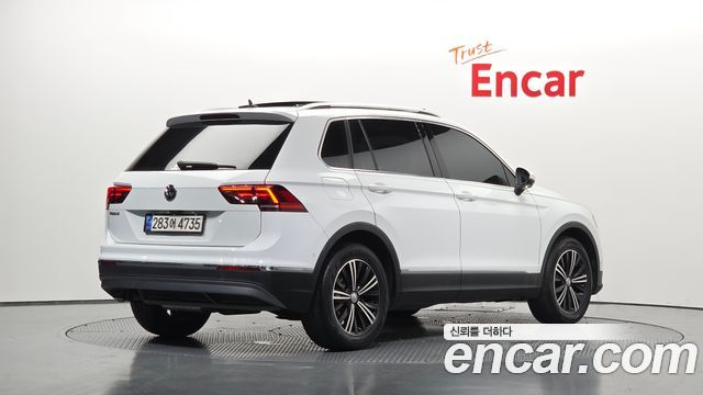 Volkswagen Tiguan 2020 — photo 2