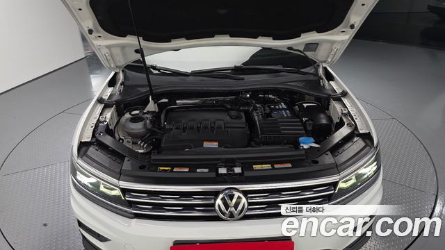 Volkswagen Tiguan 2020 — photo 6