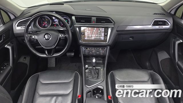 Volkswagen Tiguan 2020 — photo 10