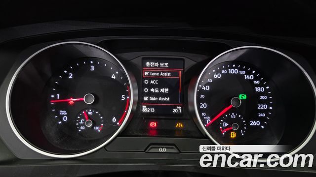Volkswagen Tiguan 2020 — photo 11