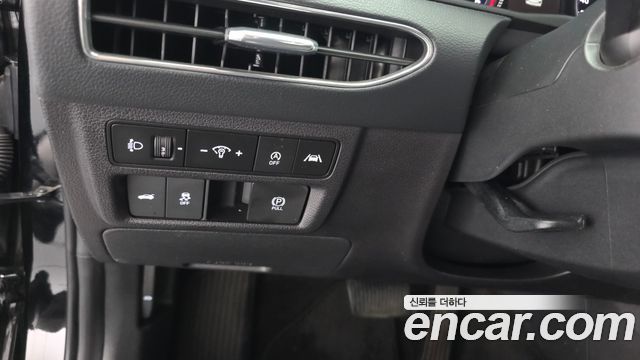 Hyundai Sonata 2023 — photo 25
