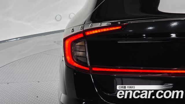 Hyundai Sonata 2023 — photo 9