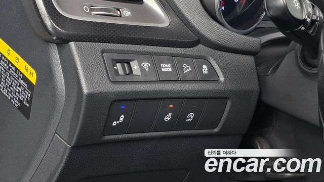 Hyundai Santafe 2017 — photo 19