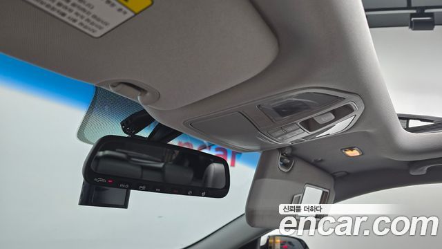 Hyundai Santafe 2017 — photo 28