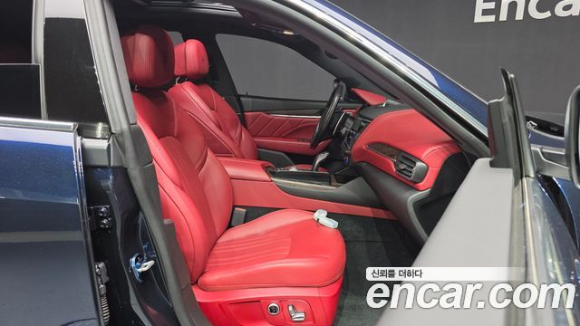 Maserati Levante 2022 — photo 13