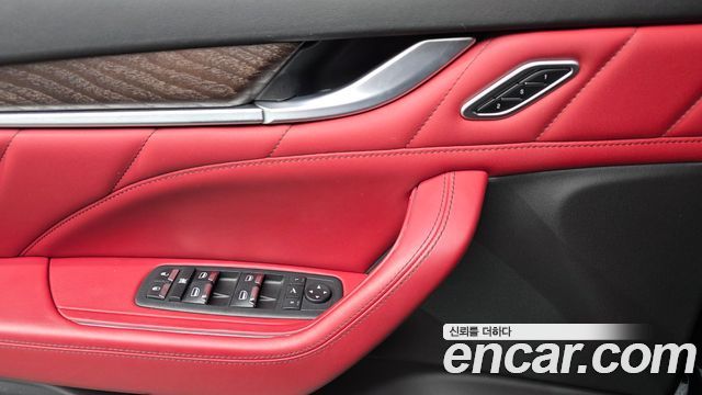 Maserati Levante 2022 — photo 19