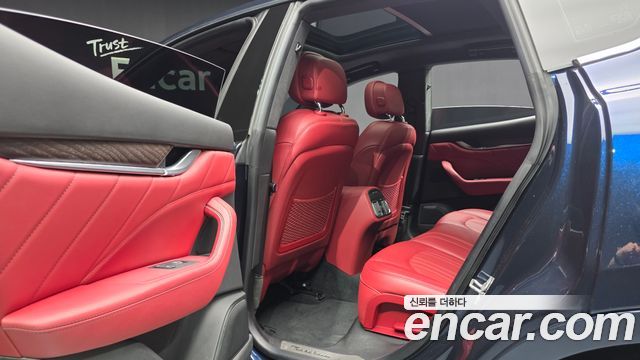 Maserati Levante 2022 — photo 33