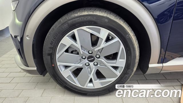Genesis GV60 2023 — photo 5