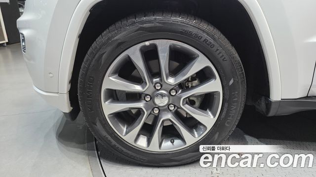 Jeep Cherokee 2017 — photo 5