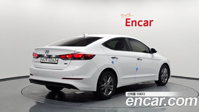 Hyundai AVANTE 2016 — photo 2