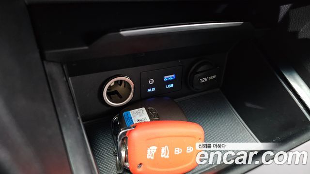 Hyundai AVANTE 2016 — photo 21