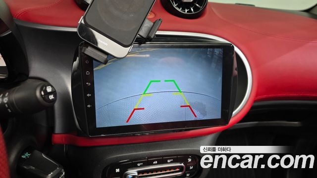 Smart Fortwo 2018 — photo 11