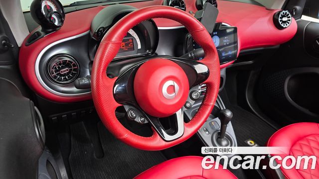 Smart Fortwo 2018 — photo 14