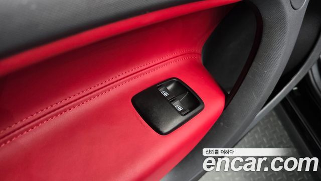 Smart Fortwo 2018 — photo 17