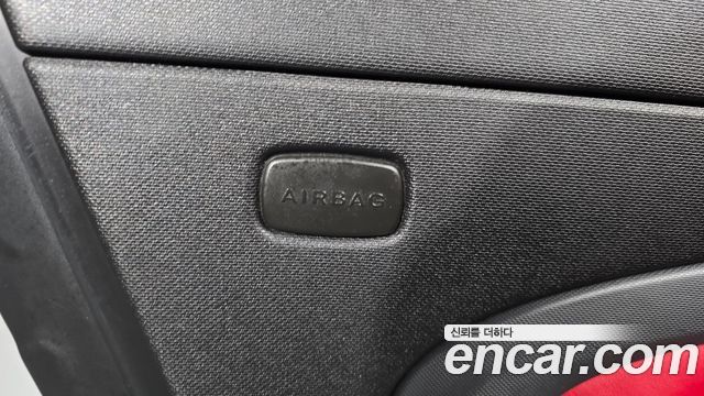 Smart Fortwo 2018 — photo 18