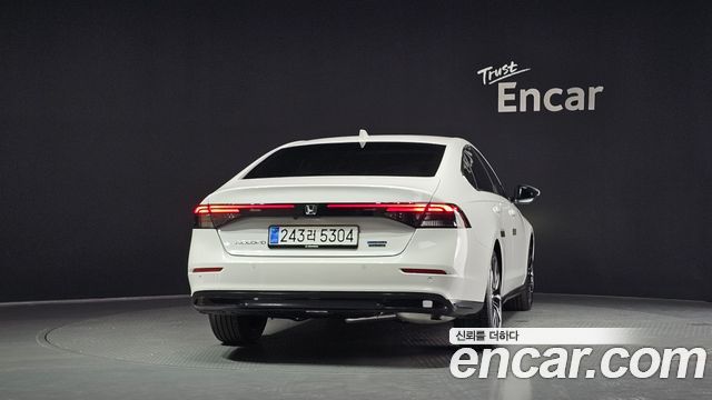 Honda Accord 2025 — photo 4