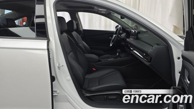 Honda Accord 2025 — photo 16