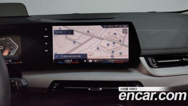 BMW 2-Series 2024 — photo 13