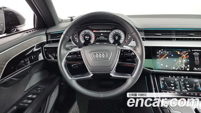 Audi A8 2023 — photo 19