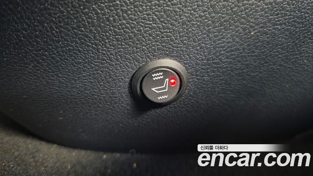 Toyota Prius 2017 — photo 18