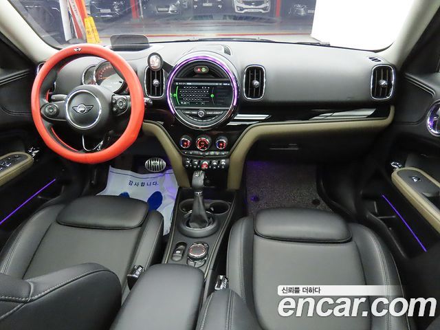 Mini Countryman 2019 — photo 5