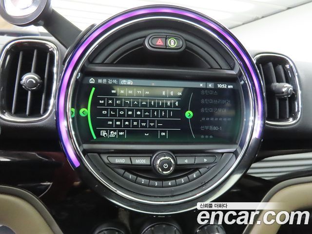 Mini Countryman 2019 — photo 11