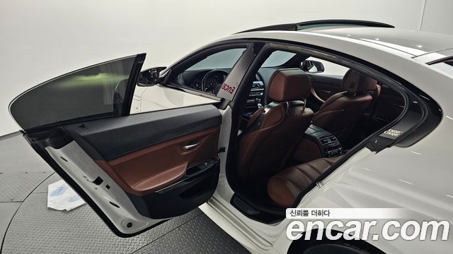 BMW 6-Series 2016 — photo 12