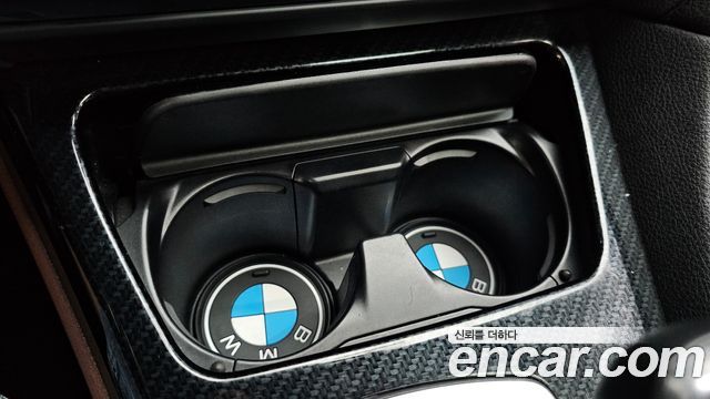 BMW 6-Series 2016 — photo 16