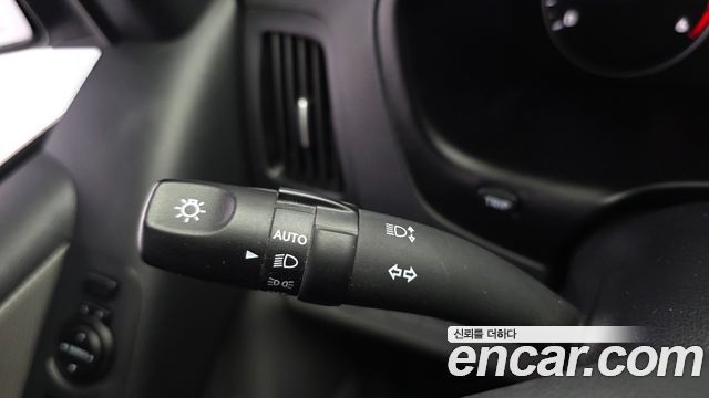 Hyundai Starex 2021 — photo 24