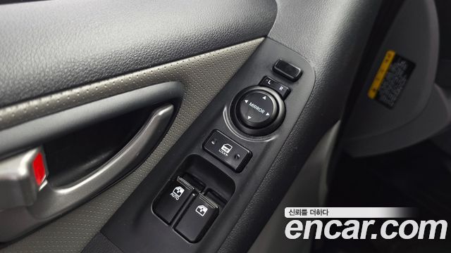 Hyundai Starex 2021 — photo 27