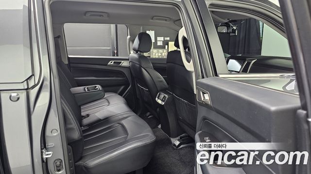 KG Mobility Rexton 2019 — photo 17