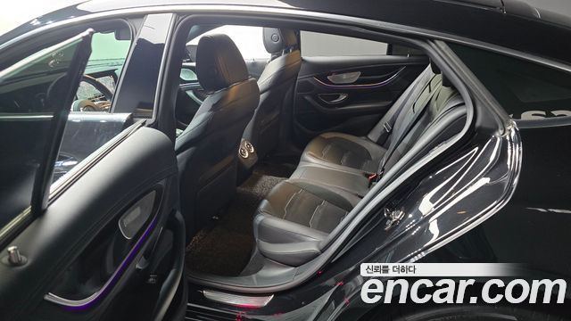 Mercedes-Benz AMG GT 2021 — photo 17