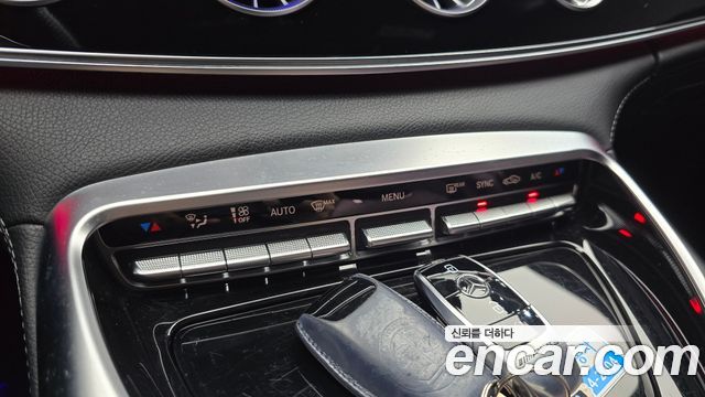 Mercedes-Benz AMG GT 2021 — photo 24