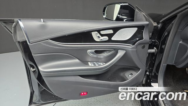 Mercedes-Benz AMG GT 2021 — photo 14